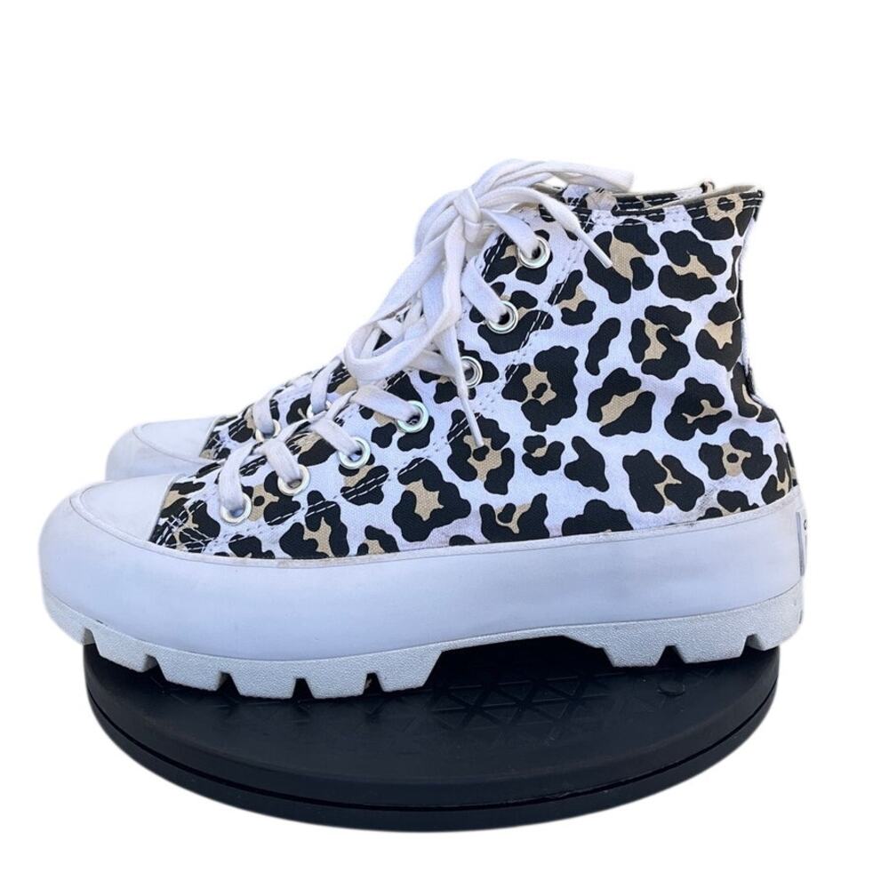 Womens Converse Chuck Taylor All Star 571250C Canvas Athletic Sneaker 7.5 White
